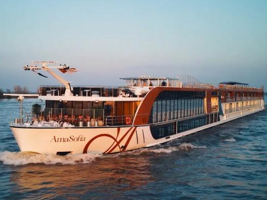 7 Night City Escapes: The Danube AmaWaterways